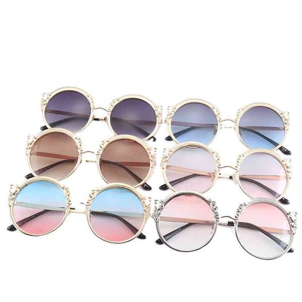

2022 popular round retro women metal unique frame sunglass, White;black