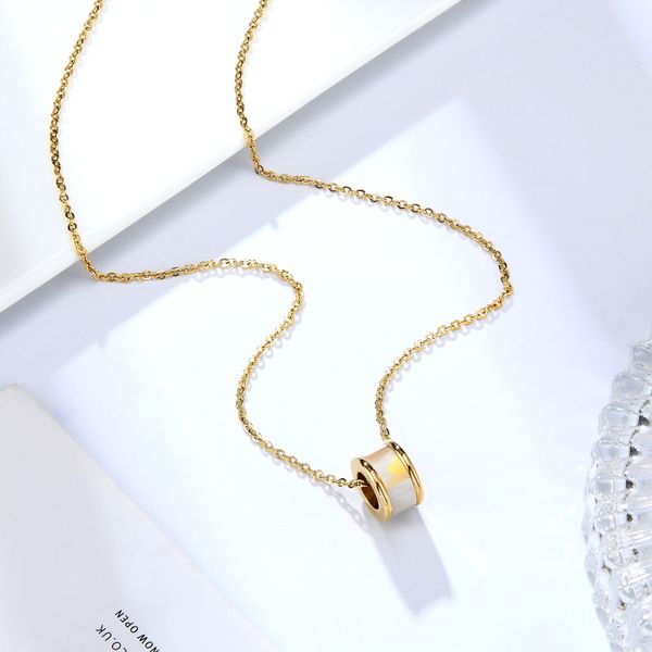 

round white shell pendant necklace jewelry for women gift, Silver