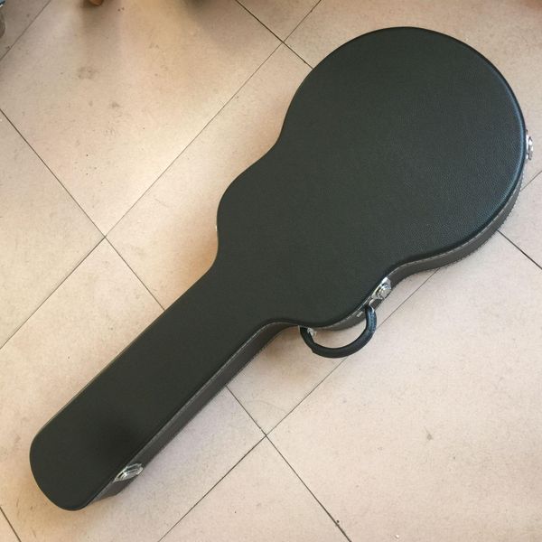 

electric guitar case 2022 very nice