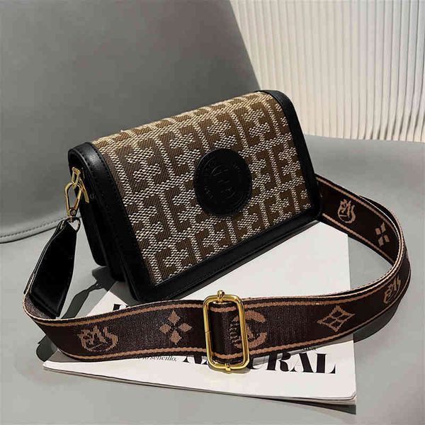 

winter fashion trend small square bag women bags