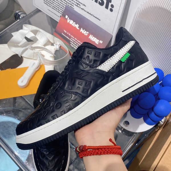 

luxury designers shoes mens low wheat black casual sports joint sneakers