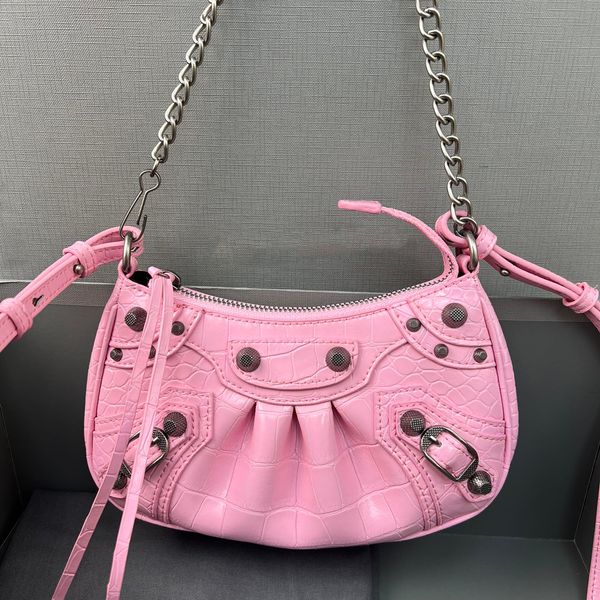 

22ss crossbody crescent bags leather mini hardware double chain motorcycle underarm bag luxury designer ladies trendy cool tote bag satchel