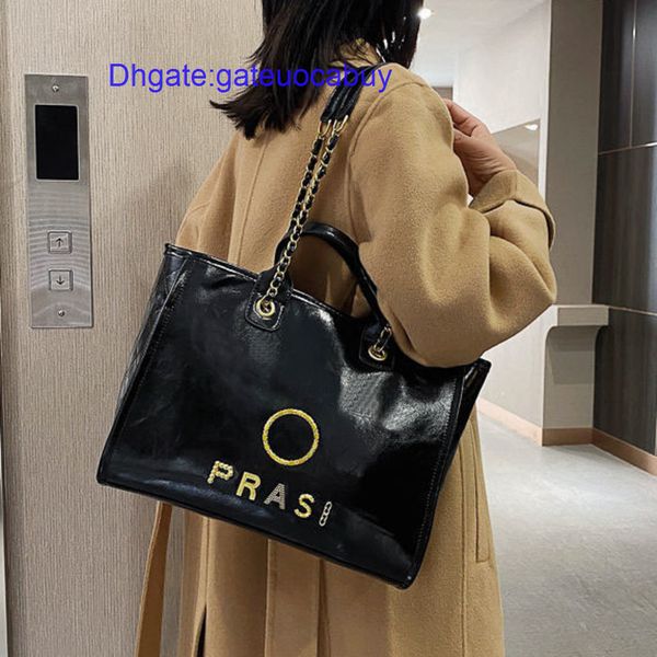

designer luxury women's handbags evening bags ch brand metal letter badge tote bag small mini cross body leather beach handbag large fe