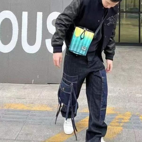 

celebrity star same clothes men's jacket outwear classic design baseball jackets bomber men women clothing coat most new a018, Black;brown