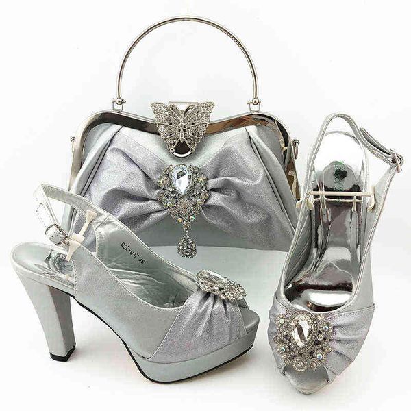 Vestido Sapatos Mulheres Combatentes e Bag Set Office Lady Mature Style for Party With Shinng Crystal Silver Color 220722