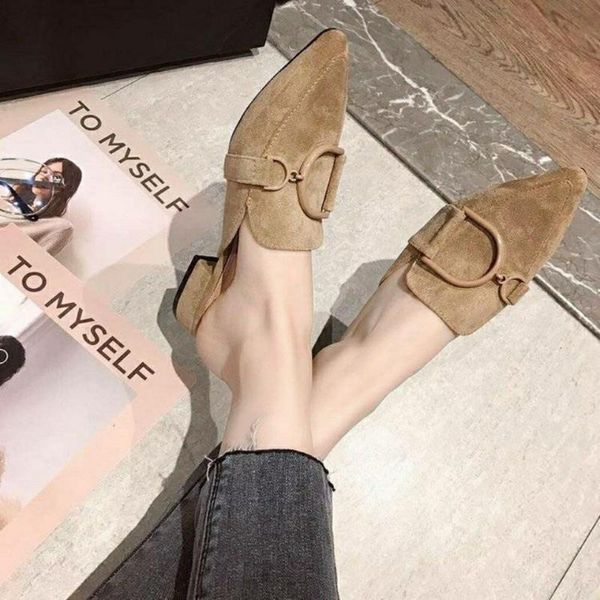 Pantofole La primavera del 2022 Scarpe firmate Donna Scivoli Outdoor Platform Square Ladies Mules Zapatos De MujerSlippers