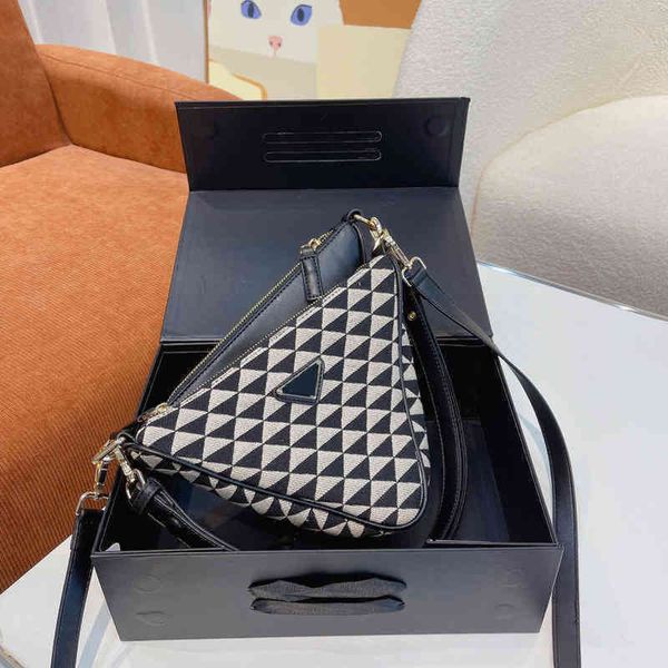 

shoulder bags for crossbody messenger vintage bag tote women luxury oxford designer handbags handbag shoulder triangle label brand nylon