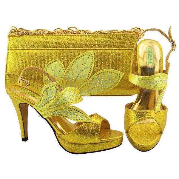 Scarpe eleganti Nuovo arrivo Design italiano da donna e borsa con set da sposa per donna Nigeria Set colore giallo 220722