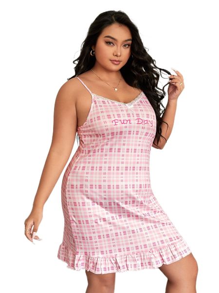 

plus plaid & letter graphic lace detail ruffle hem nightdress r7tv#, Black;white