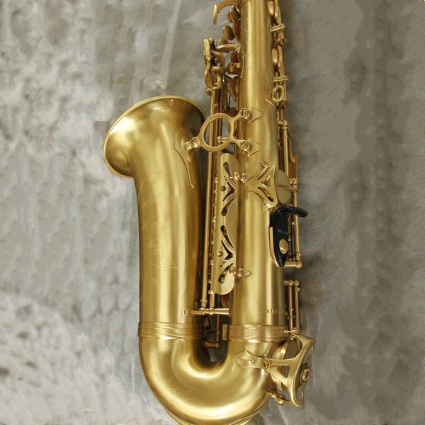 

high grade original brass color polished alto saxophone