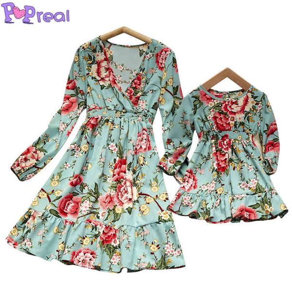 PopReal Moda Mamma e Figlia Abito Fiori Stampa Manica lunga Abito con scollo a V Madre Bambini Abiti coordinati per la famiglia Look per la famiglia AA220326