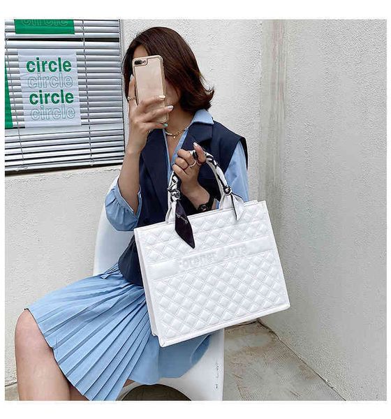 

fashion bag large capacity fashion foreign style tote handbag