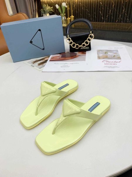 

fashion luxury designer slippers sliders womens summer sandals beach slide ladies flip flops loafers metal letters black outdoor home