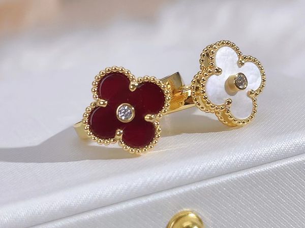 

2022 fashion cute luxury clover designer band rings with shining crystal 18k gold red white black shell ring for women jewelry, Silver