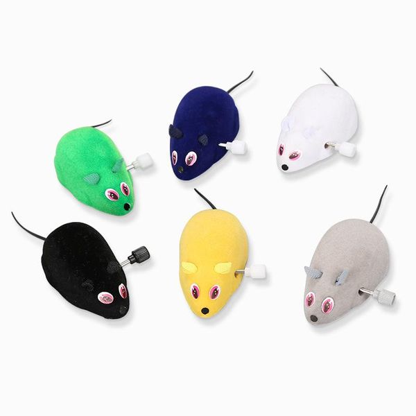 Cat Toys 1Pc Toy Clockwork Mouse autoeccitato funziona automaticamente floccando il colore dell'animale domestico RandomCat