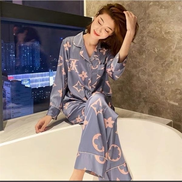 Женская пижама шелковая пижама мультфильм домашний белье сексуальная одежда для ночной одежды плюс плюс брюк для женского костюма 220511