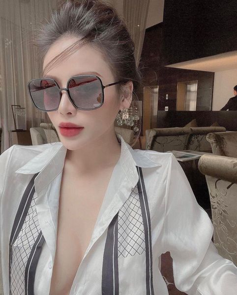 

sunglasses for woman and mens designer retro summer sostellaire1 anti-ultraviolet round full frame driving fishing fashion random box, White;black