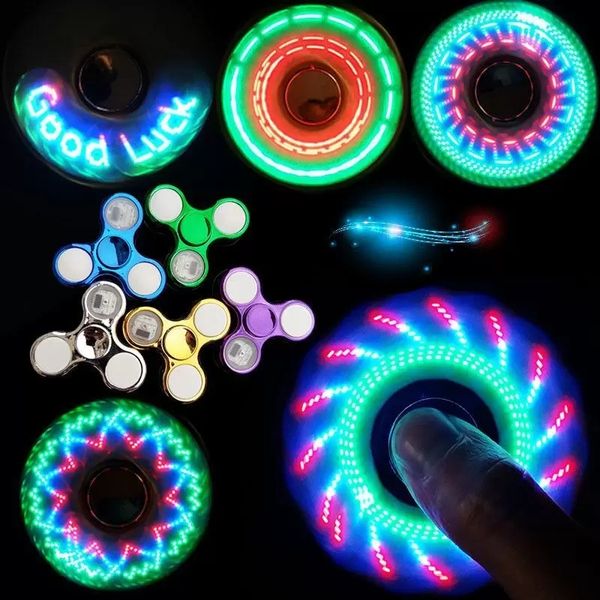 Luvas Coolest LED luz mudando fidget spinner brinquedo pacote crianças brinquedos auto mudança padrão 18 estilos com arco-íris up hand spinner