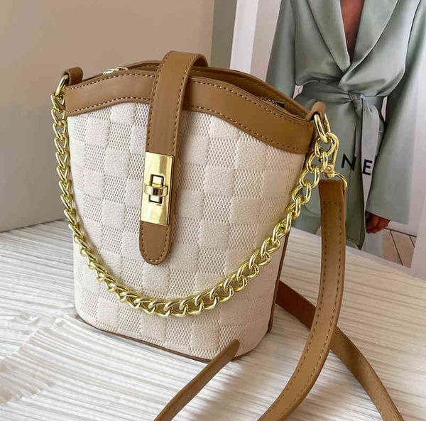 

2022 new fashion all-match ladies mini handbag small popular 2022 msenger chain bucket bag