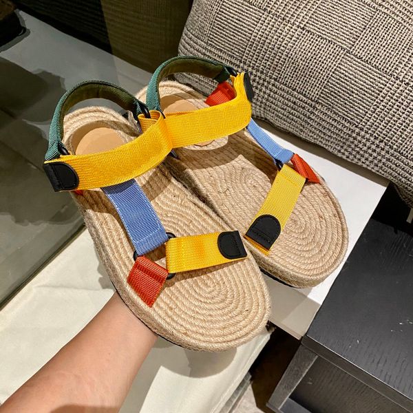 

2022 new sandals summer men's and women's shoes flat bottomed open toe designer sandals, Black