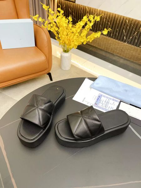 

2022 womens paris sandals slippers embroidered floral brocade girls beach flip flops flat summer luxury loafers striped oblique designer sli, Black