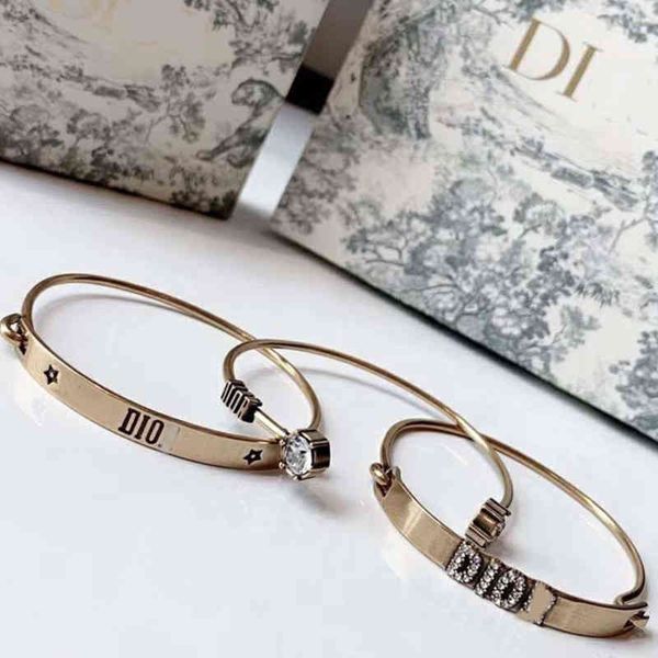 

red three ring bracelet selected material jewel luxury_zi7d, Golden;silver