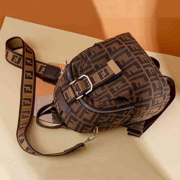 

2022 new designer handbags canvas autumn printed letters capacity backpack leisure trend