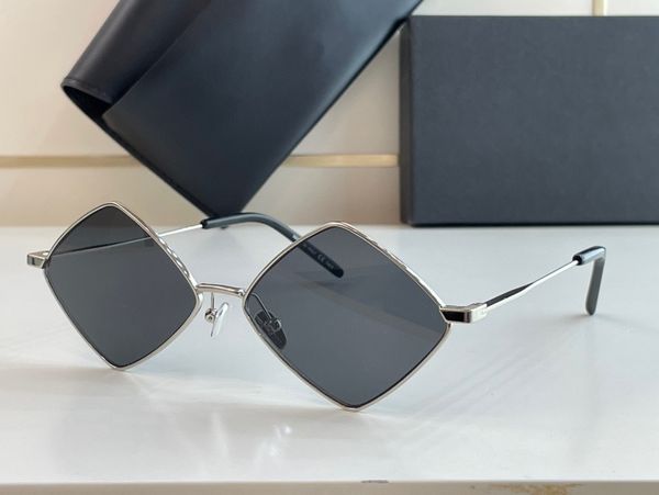 Damen-Sonnenbrille für Damen und Herren, Sonnenbrille für Herren, 302, modischer Stil, schützt die Augen, UV400-Linse, Top-Qualität mit zufälliger Backaging