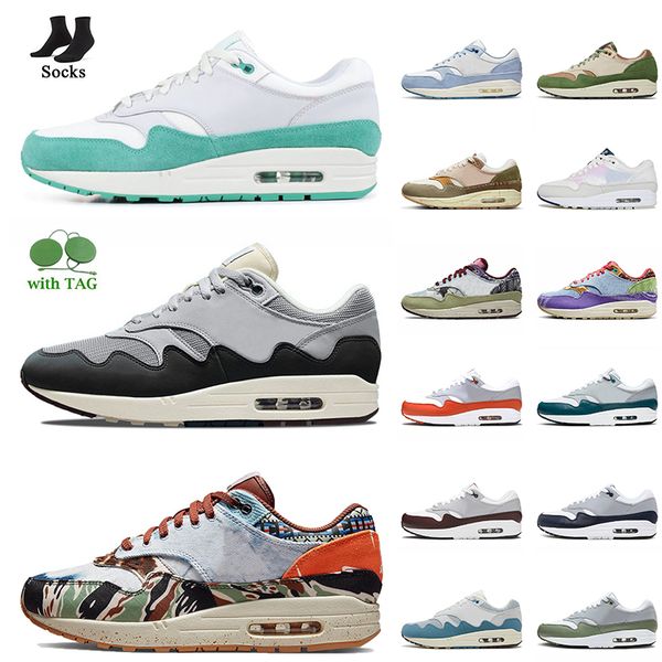 

authentic nh treeline max 1 og men running shoes size 36-47 for women men mx patta waves 1s watermelon concepts heavy black grey lv8 obsidia, White;red