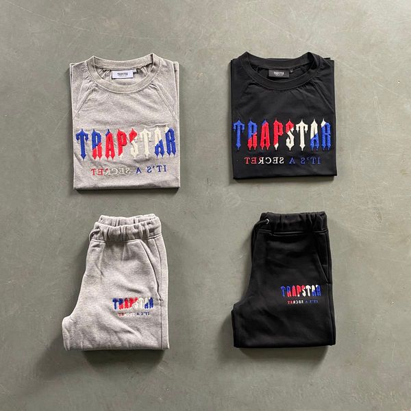 

2022 embroidery trapstar men's short suit designer t-shirts summer hip hop, White;black