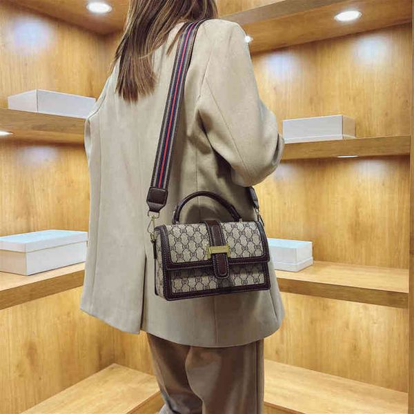 

20% off sitewide 2022 luxury bags wide strap texture backpack women's diagonal cross hand square bag