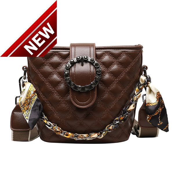 

direct sale quality discount s2022 women's large capacity embroidered simple wide strap portable single shoulder msenger trend fashion