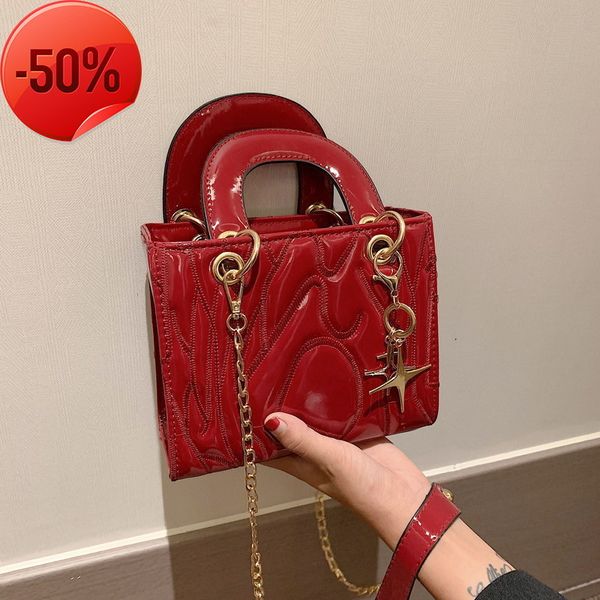 

luxury designerforeign women's high sense 2022 new trendy korean version versatile messenger chain fashion portable princess bag