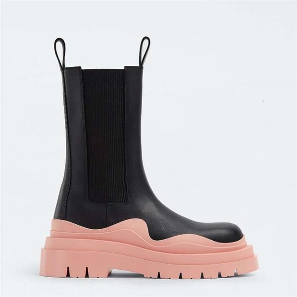 

2021 winter designer luxury women boots leather platform laarzen chunky mona same smoke tube fat net red body e g women casual bo1960, Black
