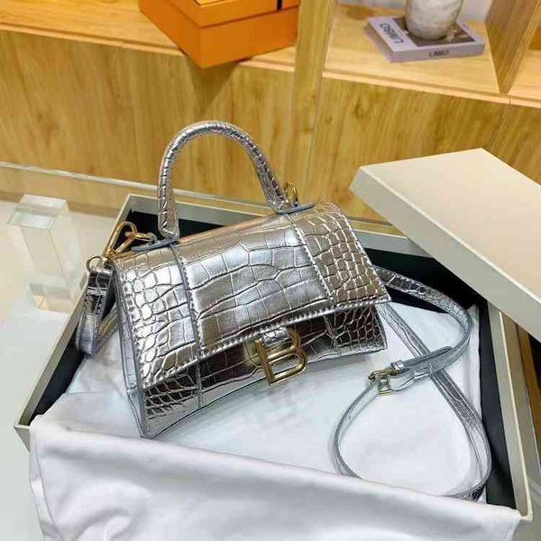 

fashion women's spring hand minis fashion patent leather single shoulder stone pattern messenger