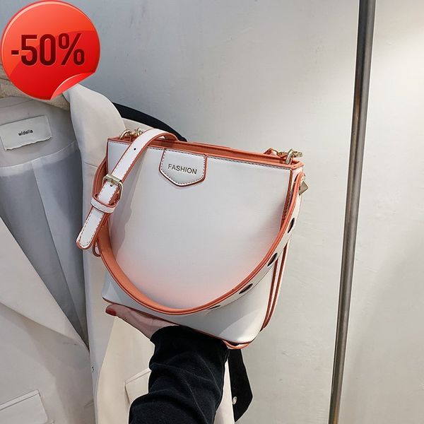 

luxury designertrendy small women's 2022 spring and summer fashion new portable shoulder net red popular texture contrast color bucket