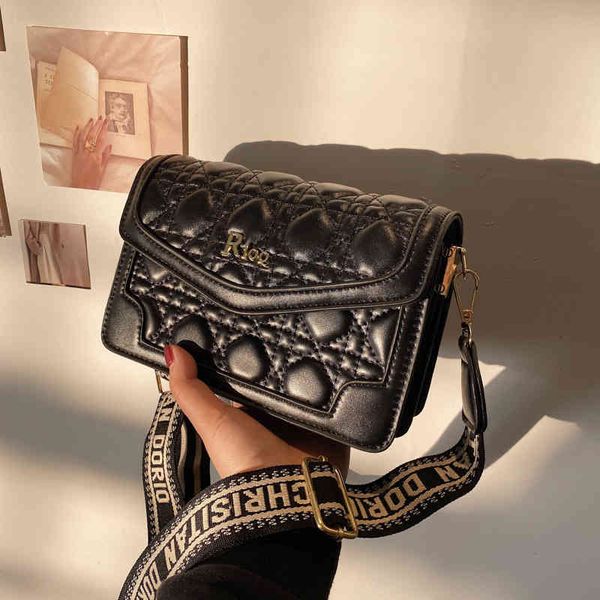 

2022 new style shoulder bag messenger small square fashion women's bags