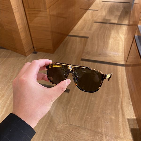 

gold havana brown mascot sunglasses for men classic sun shades glasses fashion accessories sunglasses uv400 eyewear, White;black