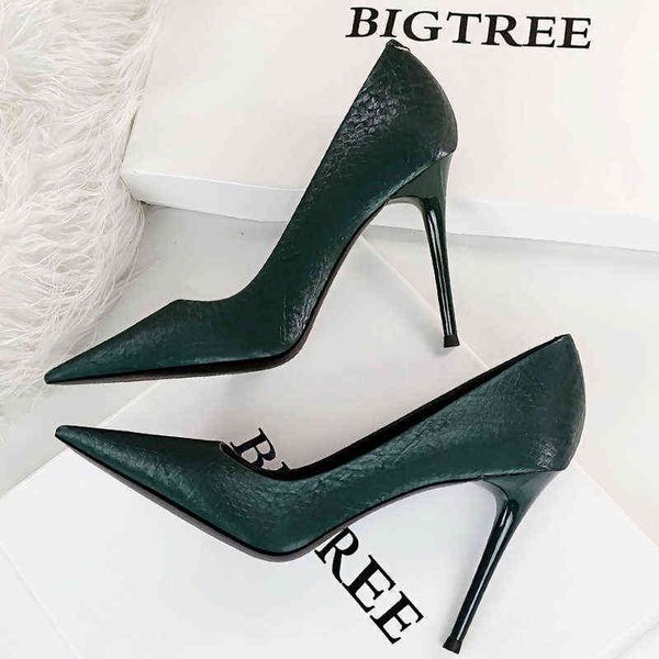 Bigtree Shoes 2022 Hot Women Pumps Green Khaki preto pontudo salto alto Sapatos femininos Sexy boate de boate STILETTO SAPAR