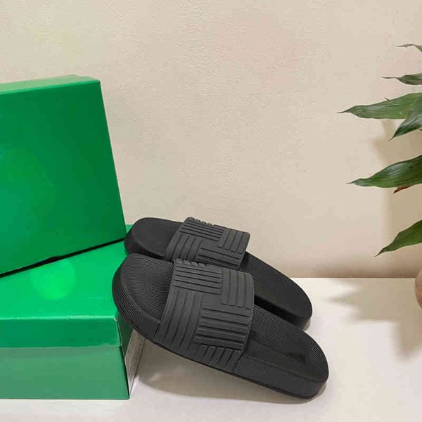 

brand slippers b striped flip flops 2022 summer new candy color soft bottom, Black