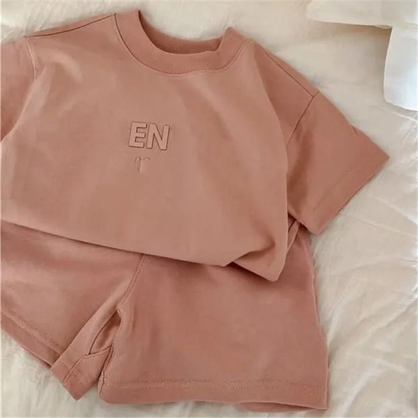 

2022 children designer clothing sets fashion summer boys girls shirts and shorts o-neck cotton tracksuit luxury kid clothes letter sportsuit, White