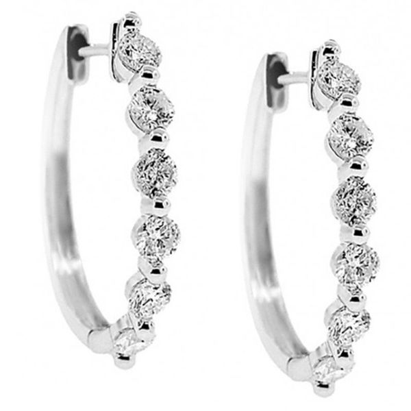 

stud gorgeous cubic zirconia women hoop earrings classic female accessories timeless style mother's gift shiny jewelry, Golden;silver