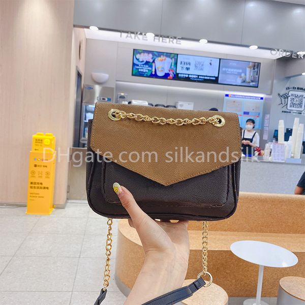 

women's luxury messenger bag metal chain cross body one shoulder bags european and american simple small square bag fashion commuter en
