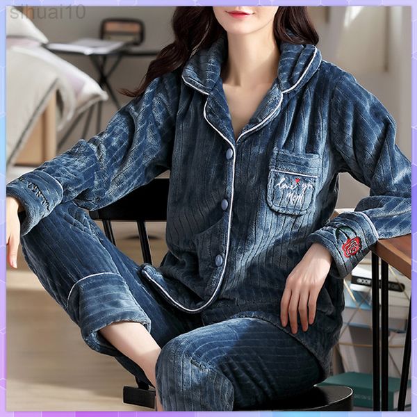 

2pcs winter warm women pajamas female flannel thicken pajamas set mujer long sleeve nightwear girls ladies pajamas home clothes l220803, Black;red