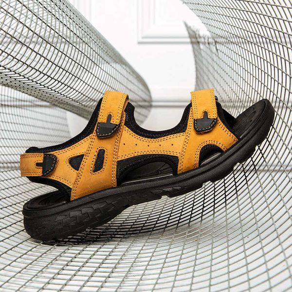 Topselling couro genuíno verão casual homens moda grande tamanho confortável praia sandálias leves antiderrapantes sapatos de água famosa designer de marca famoso