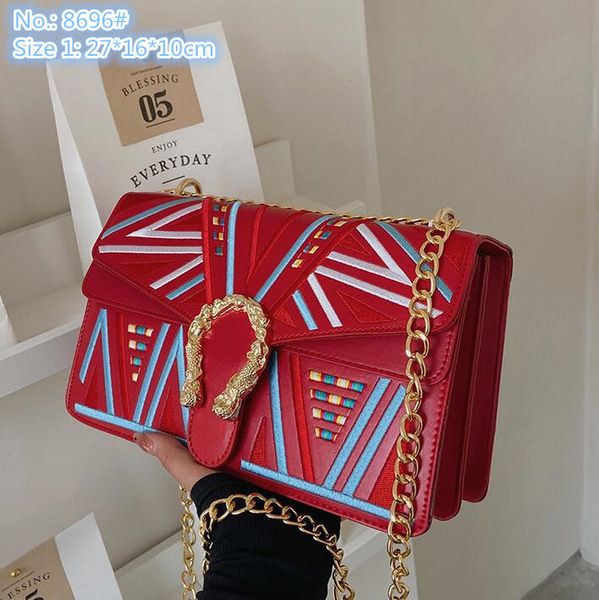 

wholesale factory ladies shoulder bags summer fashion embroidery chain bag street fashion snake handbag flip retro leather mobile phone coin
