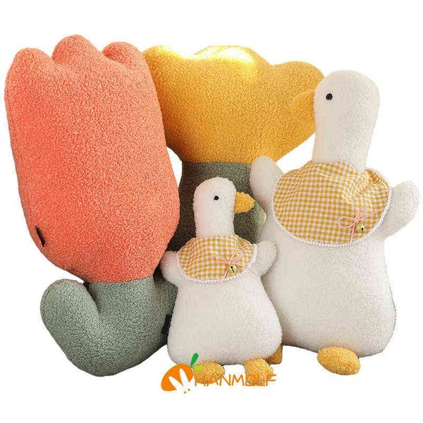 PC Cartoon Tulipe Flores cheias de luxuosh travesseiro baby pato pato brinquedo de pato skinflem cledller decoração reconfortante j220704