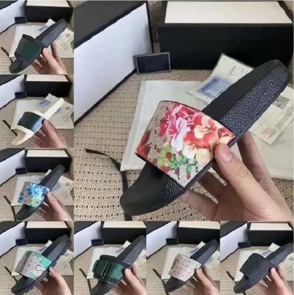 

2022 designer men ladies sandals dust bag shoes snake print slippers summer wide flat slippers with correct flower box summer heel height 31, Black