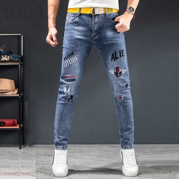 

men's jeans designer summer 2022 thin fashion jeans men's european brand slim fit small feet embroidered badge pattern long pants, Blue