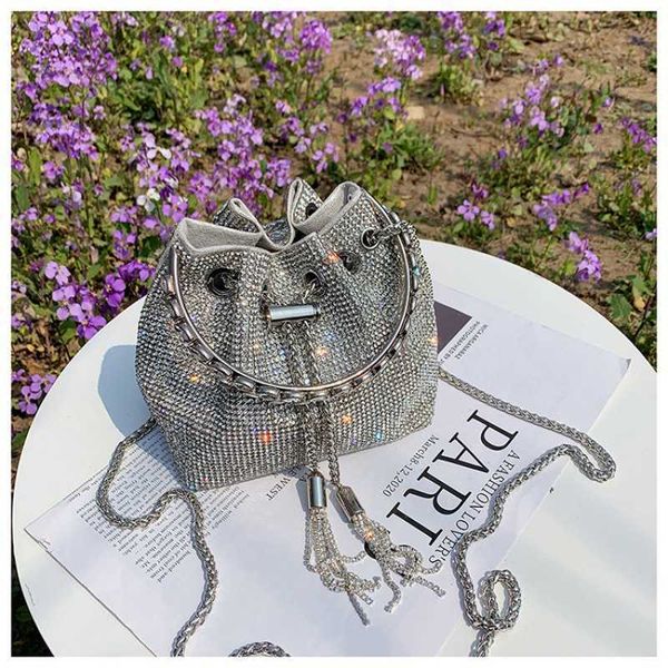 

new high-level sense of minority temperament diamond inlaid dinner bag